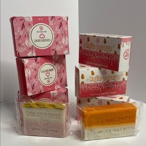 3 pc Golden Dust & 3 pc Kojic Papaya Duo Soap Set - Pink and Orange from G21